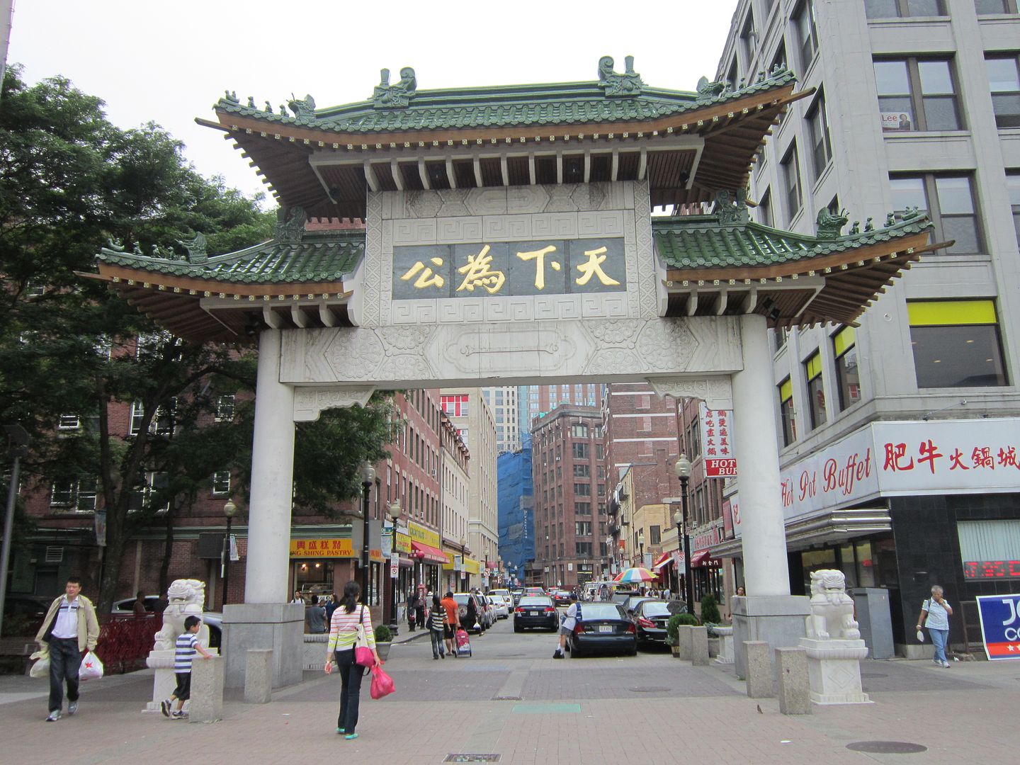 2013 Road Trip Photos #14: It’s Chinatown! « Midlife Crisis Crossover!