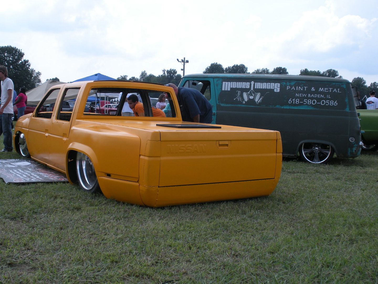 Nissan hardbody dually #5